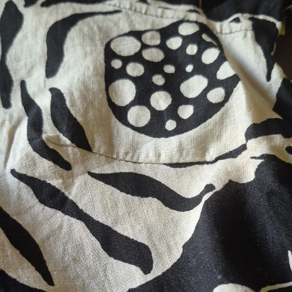 Christian Siriano Black White Boxy  Button Down Top 2x Linen Blend 3/4 Sleeve - Picture 9 of 12